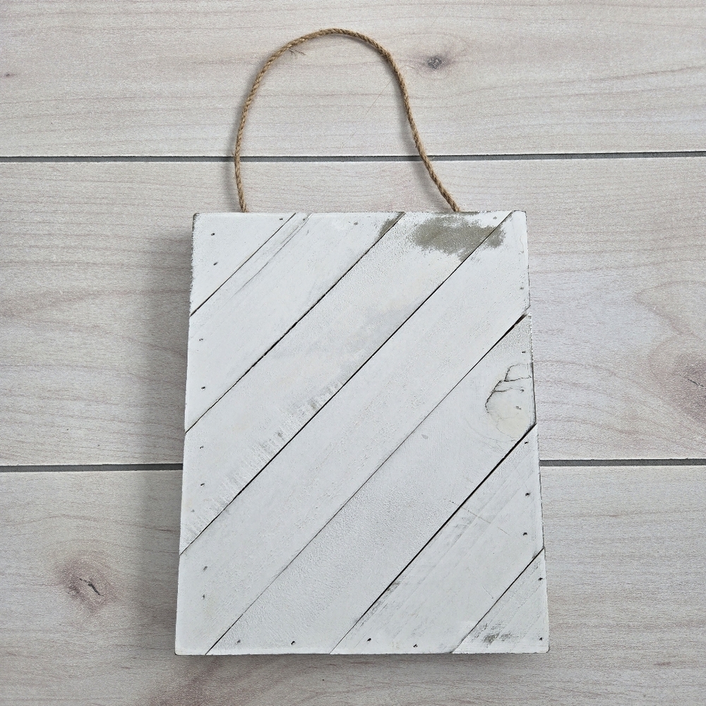 White Wooden Hanging Sign, Wall Decor, Vintage Farmhouse Chic - Picture 1 of 6